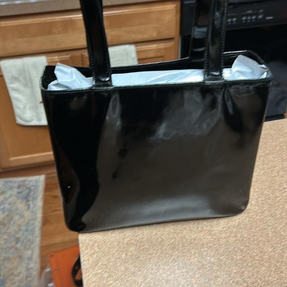 Chanel Shoulder Bag - Picture 3 of 16